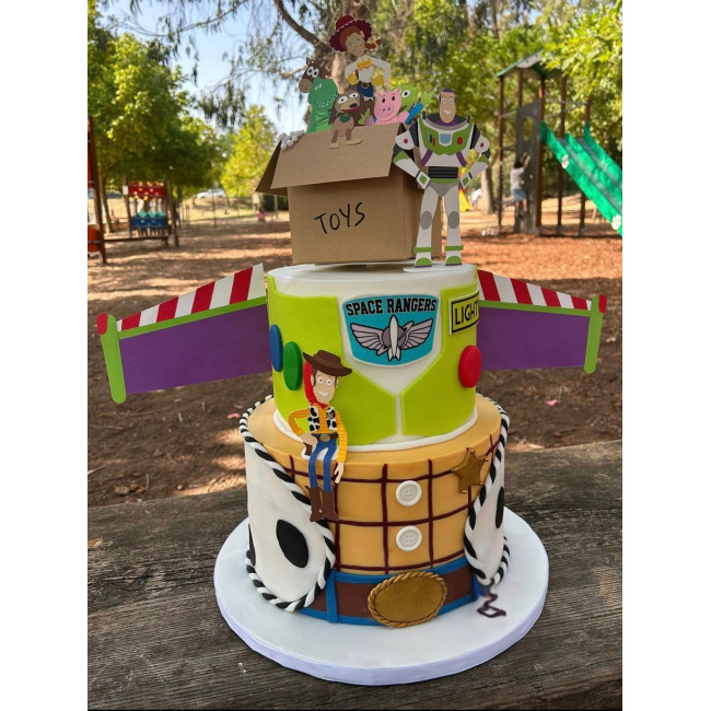 Gâteau d'Anniversaire sur...
